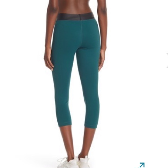 BRAND NEW with tags Zella leggings - Picture 5 of 6